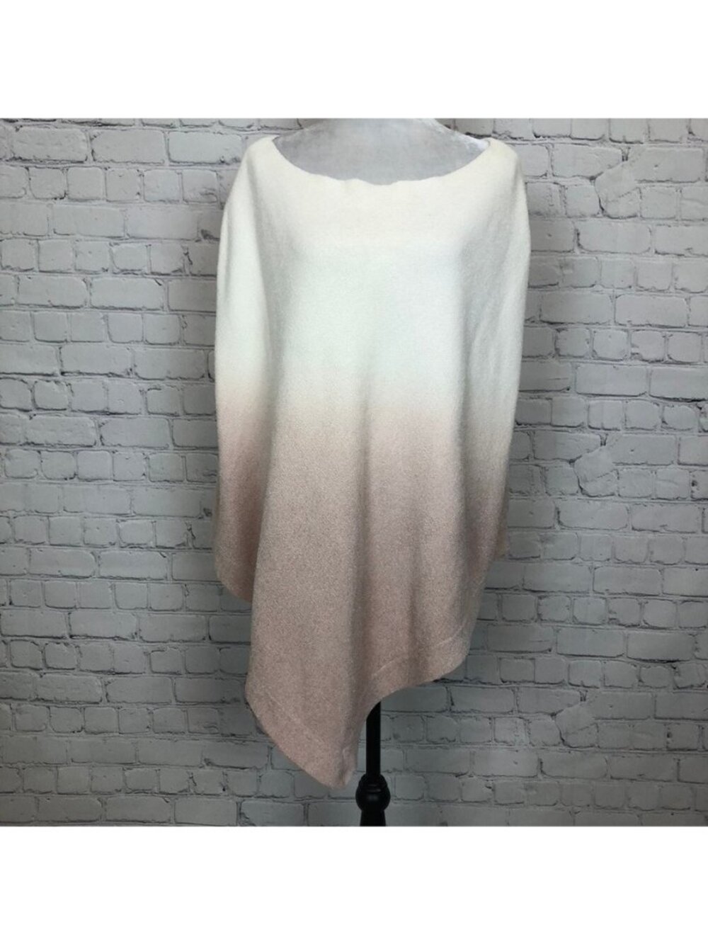 Barefoot Dreams CozyChic Ultra Lite Ocean Breeze Poncho One Size Ivory Rose